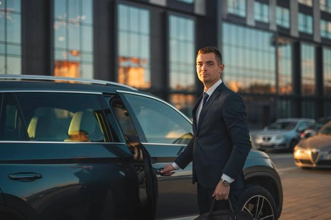 10 Occasions When Hiring a Private Chauffeur Makes Sense