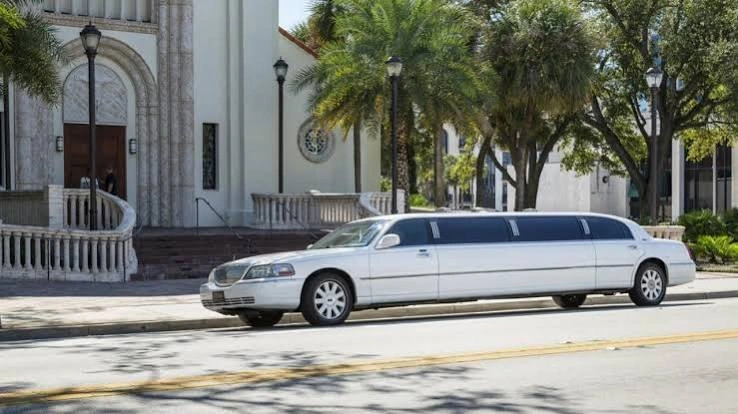 How Long Is a Stretch Limo