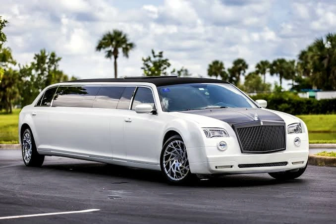 How Long Is a Stretch Limo